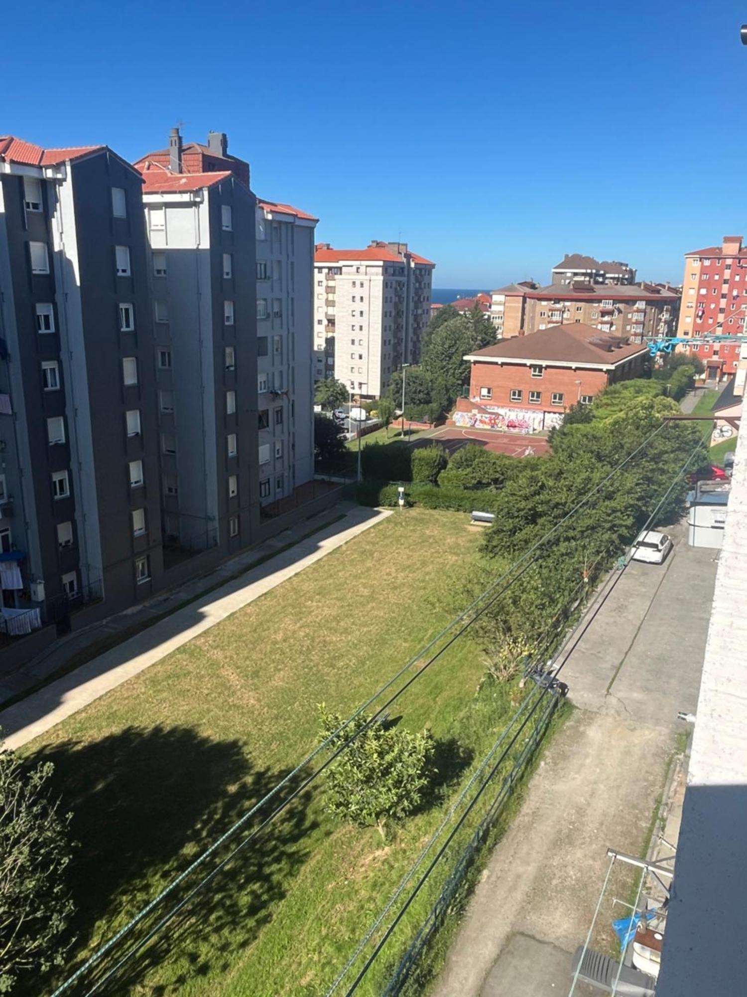 Piso A Un Paso Centro Con Zona Aparcamiento Gratuita Apartment Santander Exterior photo
